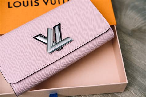 louis vuitton twist 2017|Louis Vuitton twist wallet.